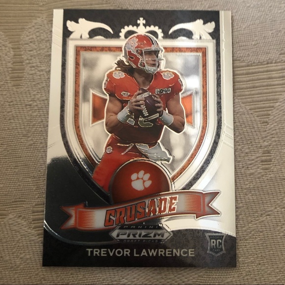 NFL NCAA Prizm Draft Picks 2021 - Trevor Lawrence rookie Card - Rare Crusade !! - Picture 1 of 5